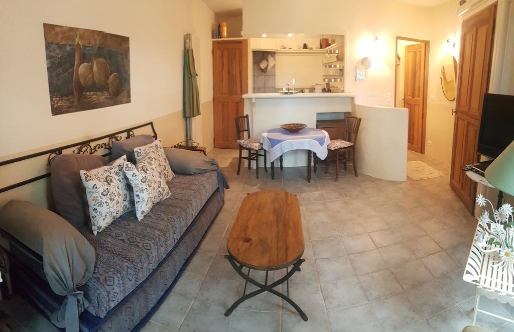 Residence Les Rossignols Roussillon en Isere Esterno foto