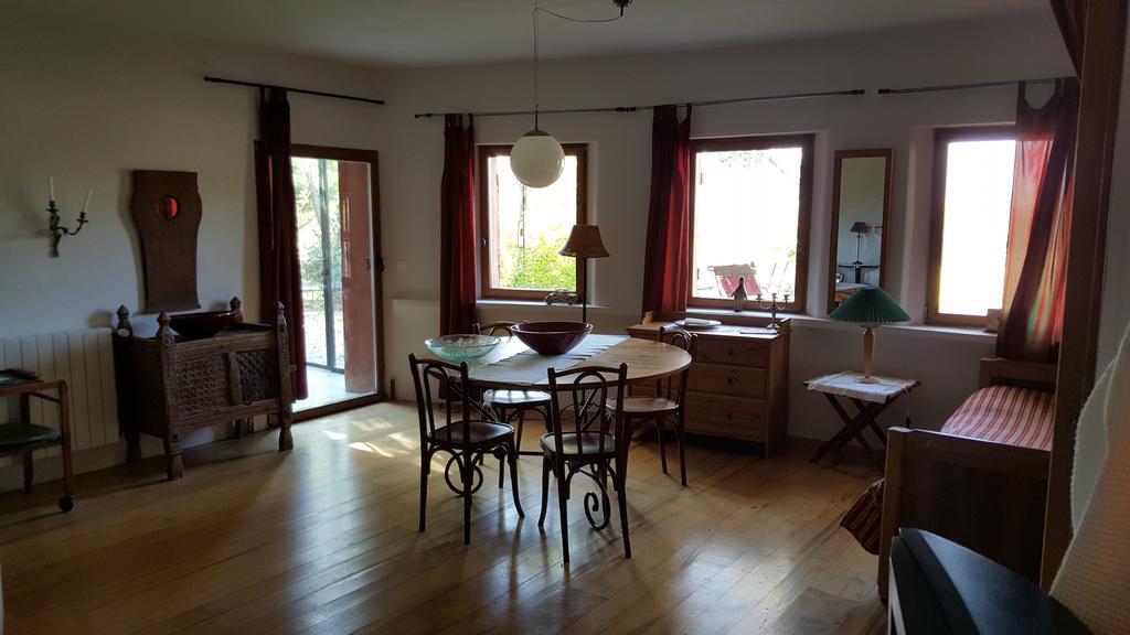 Residence Les Rossignols Roussillon en Isere Esterno foto